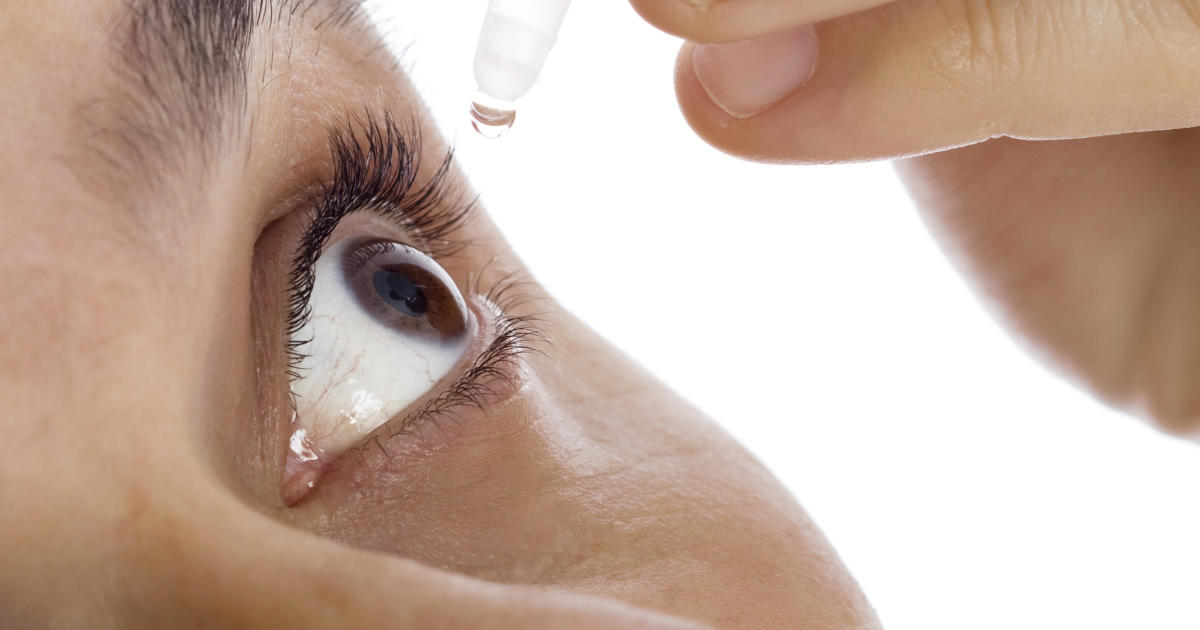 FDA казва да се спре използването на 2 продукта за капки за очи поради сериозни рискове за здравето