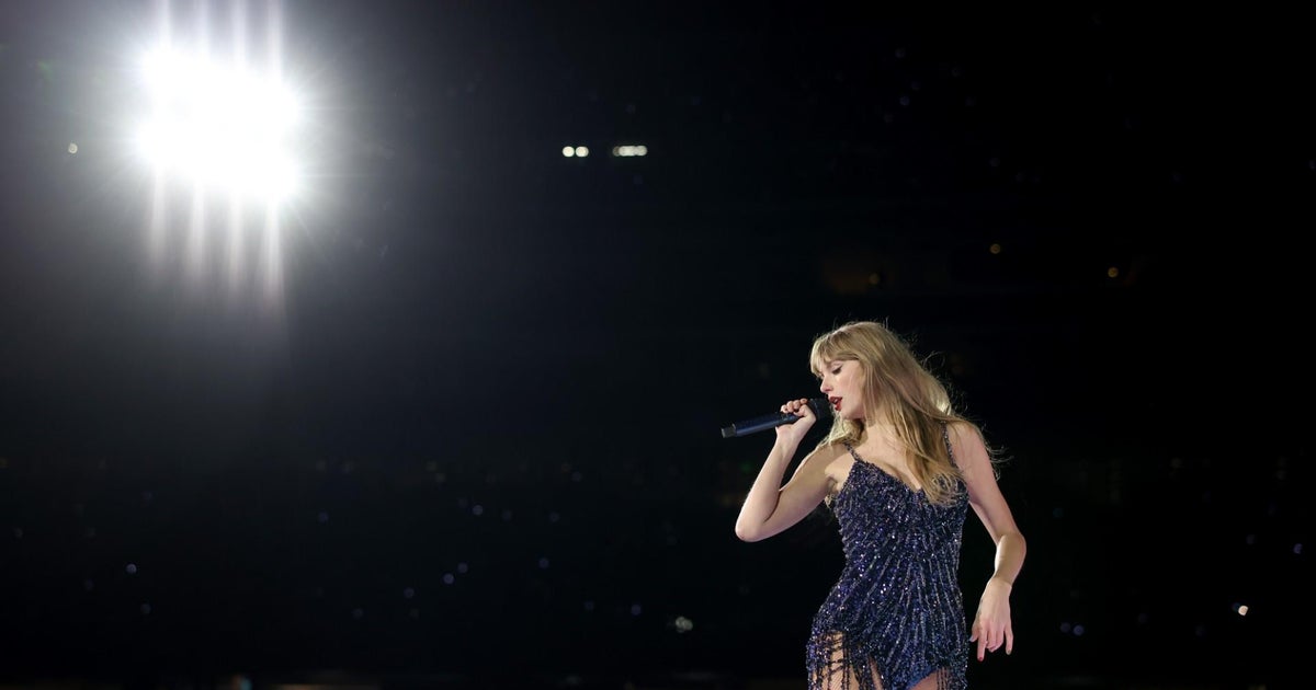 Taylor Swift closes Foxboro leg of 'The Eras Tour' with soldout Sunday