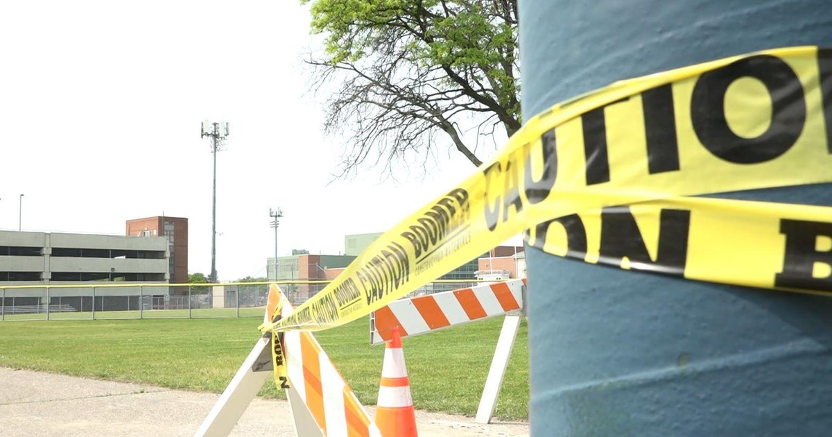 Cellphone towers at Detroit public schools raise concerns among parents - Vimarsana News