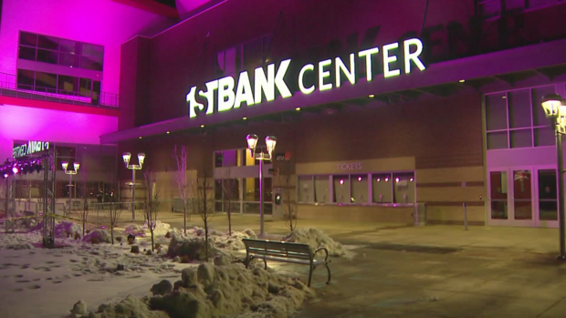 1stbank-center.png 
