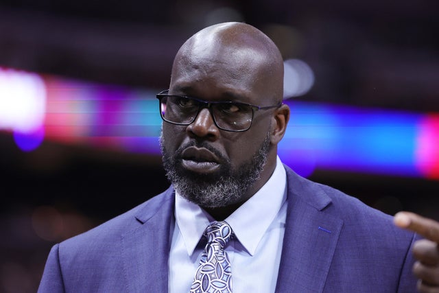 Shaquille O'Neal served FTX complaint during broadcast of NBA playoff game  - CBS News