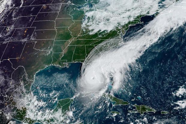 Hurricane Ian moves toward Florida on September 28, 2022, in the Gulf of Mexico in this NOAA handout satellite image. 