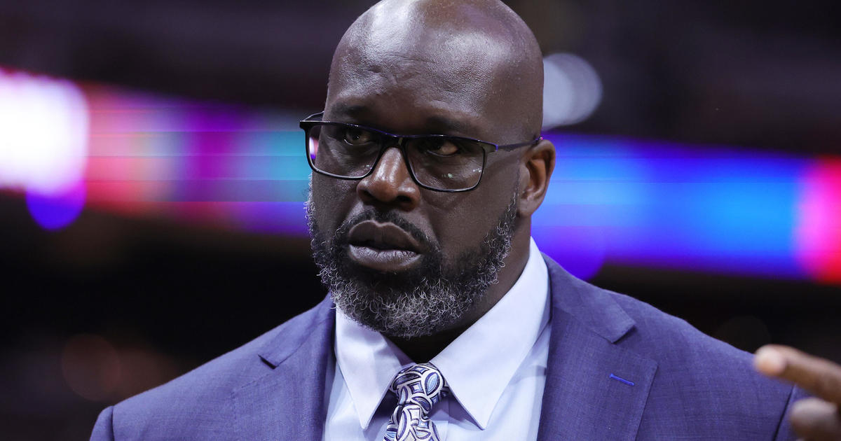 Shaquille O'Neal served FTX complaint during broadcast of NBA playoff game
