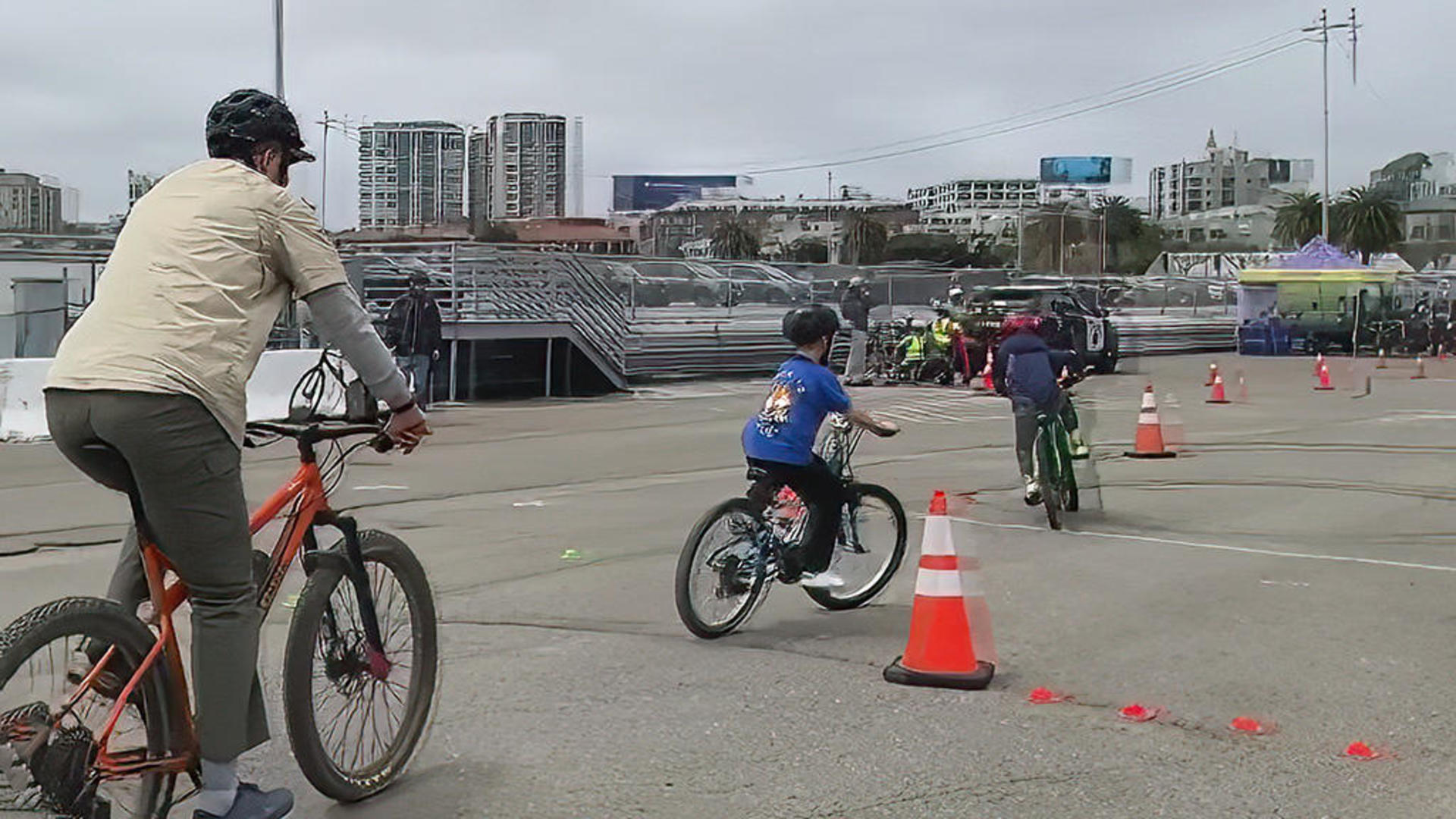 49ers Build Bikes for Kids