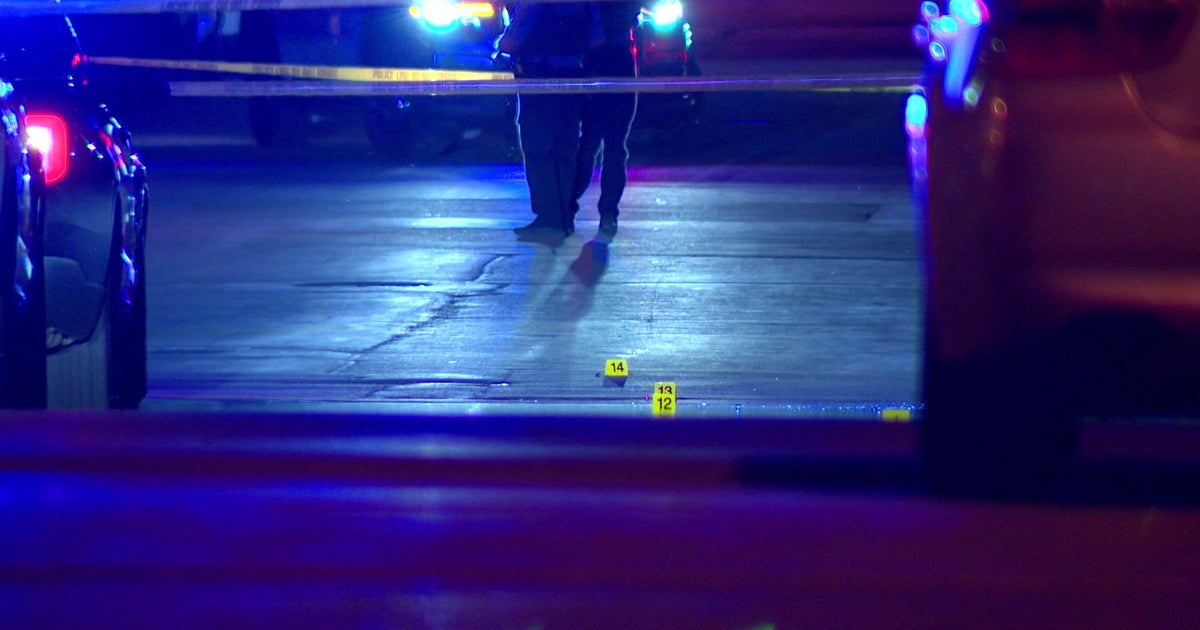2 men injured in Uptown Minneapolis shooting - CBS Minnesota