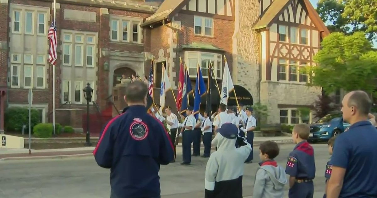 Honoring Memorial Day CBS Chicago