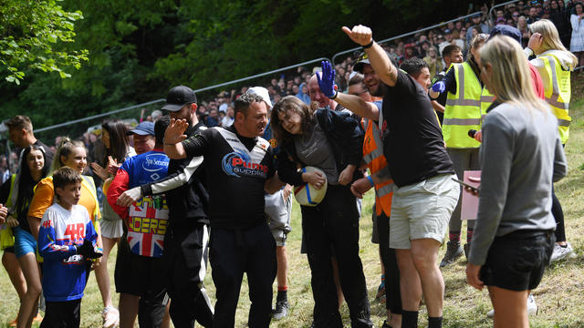 Annual Gloucester Cheese-rolling Event Takes Place Despite Health & Safety Concerns 