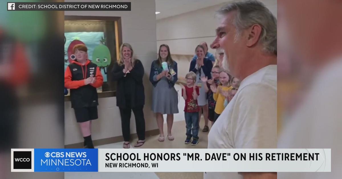 New Richmond school honors