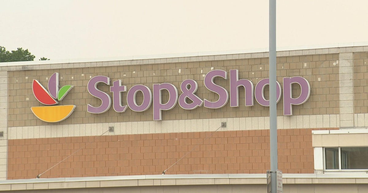 Teens in Jamaica Plain find Stop & Shop prices higher in low-income communities - Vimarsana News