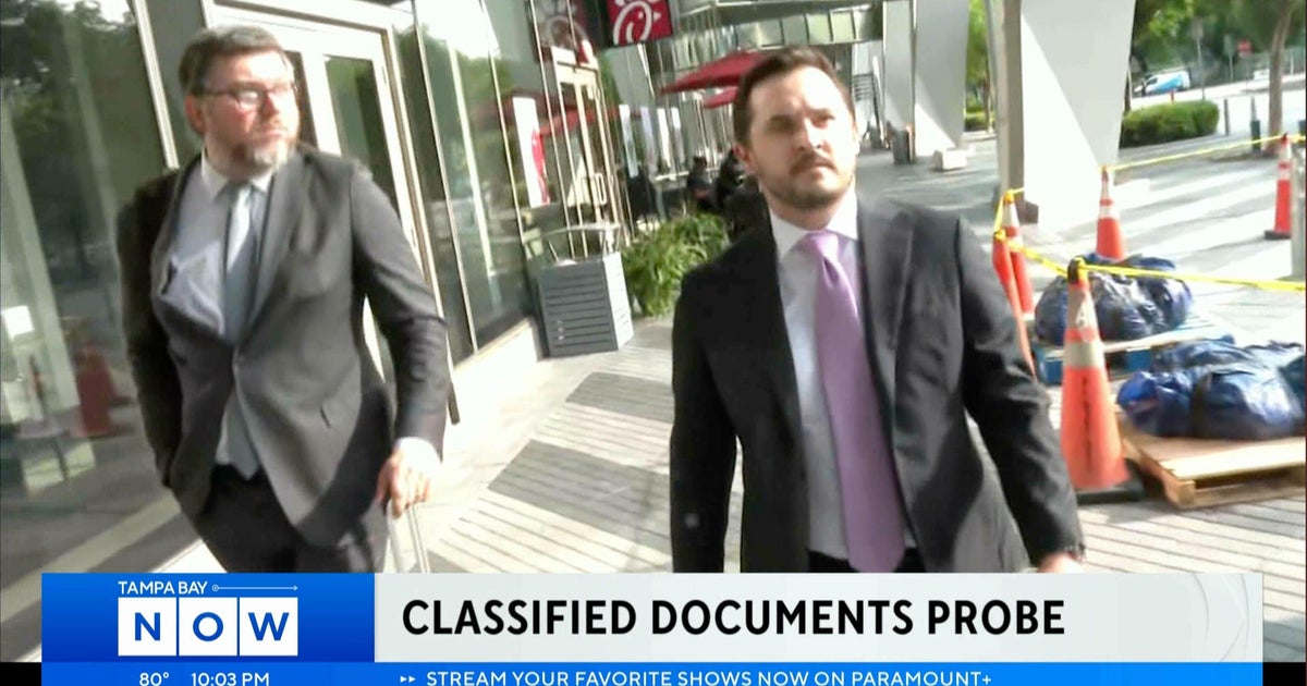 Taylor Budowich, former Trump aid appeared before grand jury in Miami - Vimarsana News