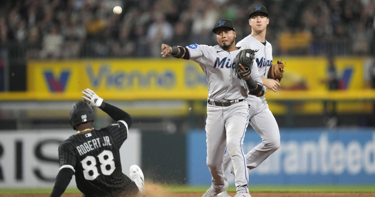 RBI one in 9th to give White Sox 2-1 earn about Marlins