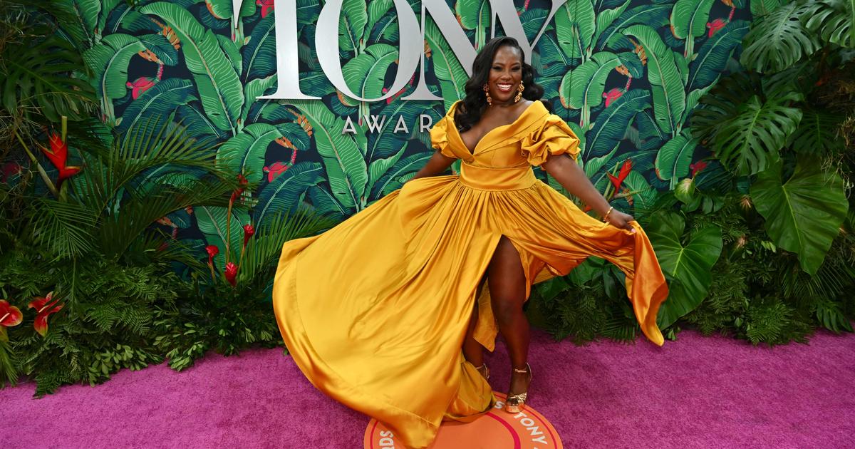 These Red Carpet Outfits From the 76th Tony Awards Invite a Second