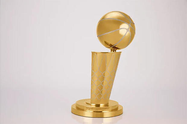 larry-obrien-trophy.jpg 