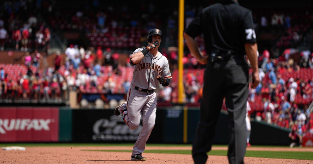 Yastrzemski’s 9th-inning HR powers Giants’ 8-5 comeback win over Cardinals in 3-game sweep