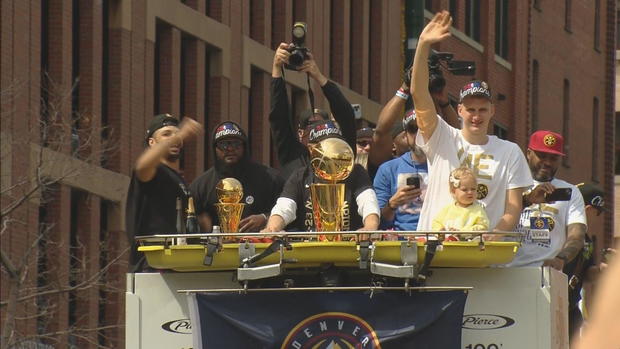 9a-cbs4-special-nuggets-parade-clean-feed-frame-163902.jpg 