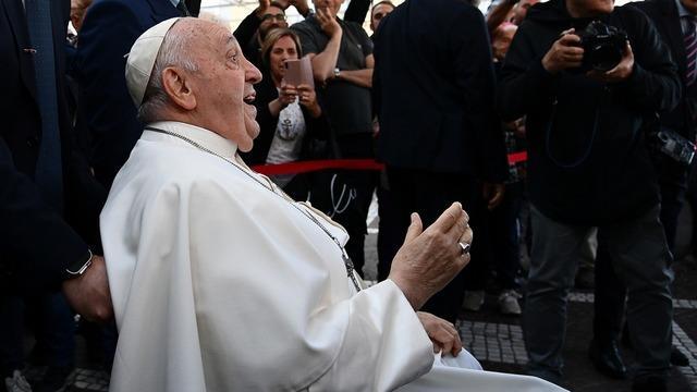cbsn-fusion-pope-francis-discharged-from-hospital-after-surgery-thumbnail-2055698-640x360.jpg 