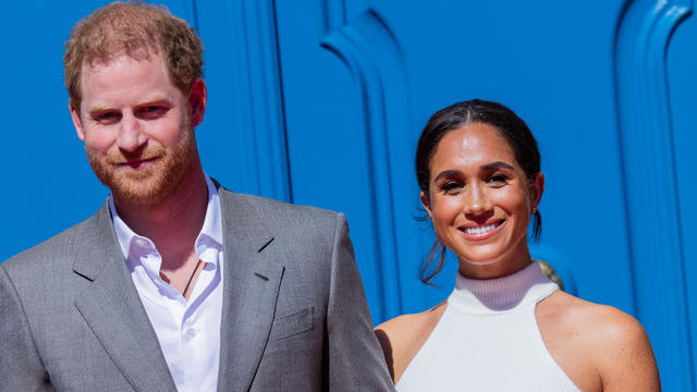 5 former London police officers admit sending racist messages about Meghan, Duchess of Sussex, other royals