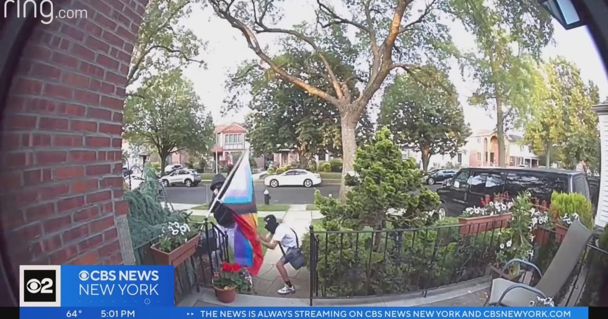 Pride flag vandalism, theft caught on camera outside Queens home - CBS ...