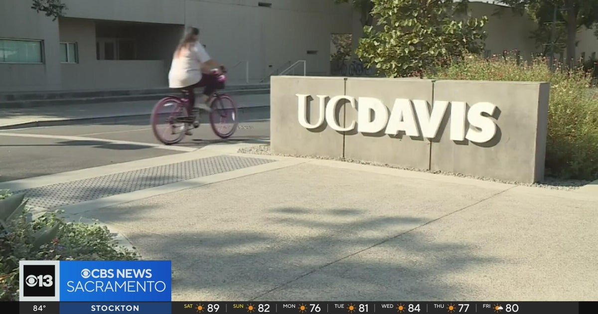 UC Davis law students, alum helping migrants dropped off in Sacramento