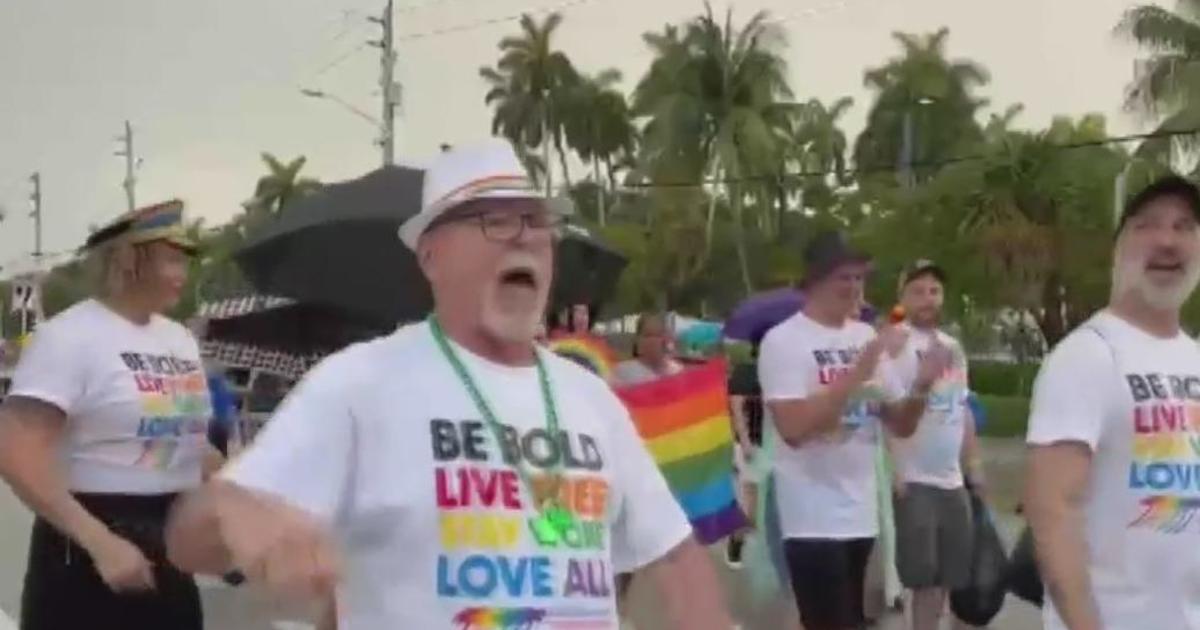 Thousands celebrate Stonewall Pride Parade in Wilton Manors CBS Miami