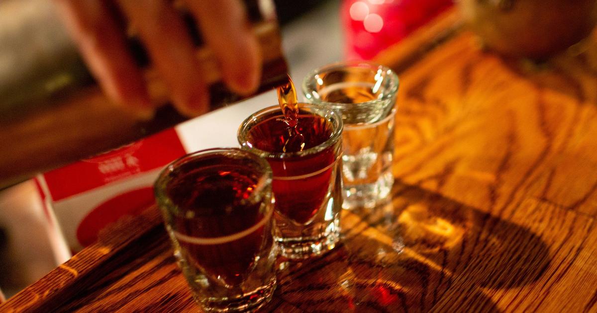 Weighty drinkers really really don’t “deal with their liquor,” research claims