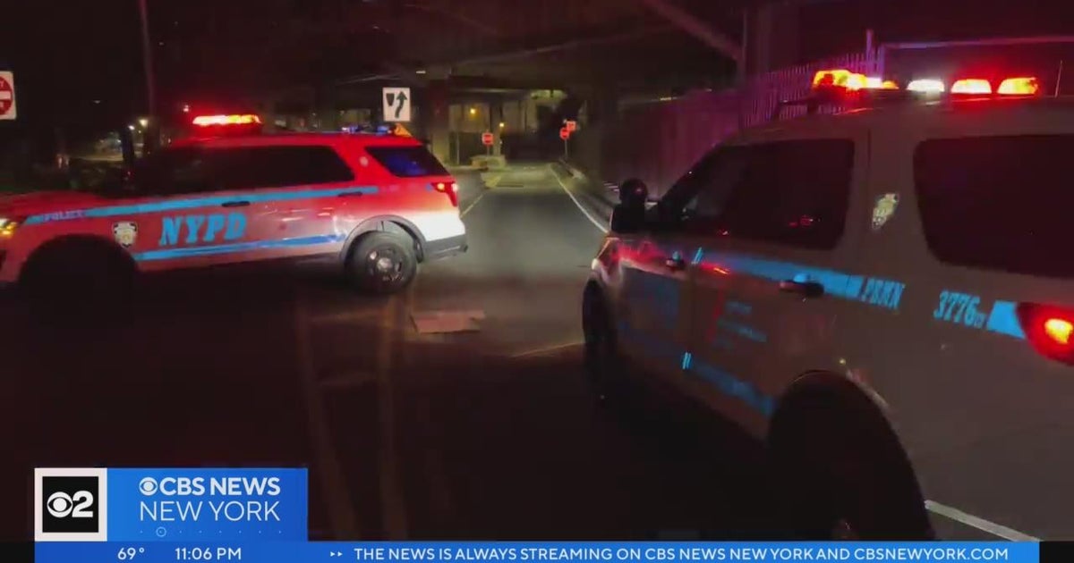 2 killed, 7 injured in shootings across New York City on Monday - CBS ...
