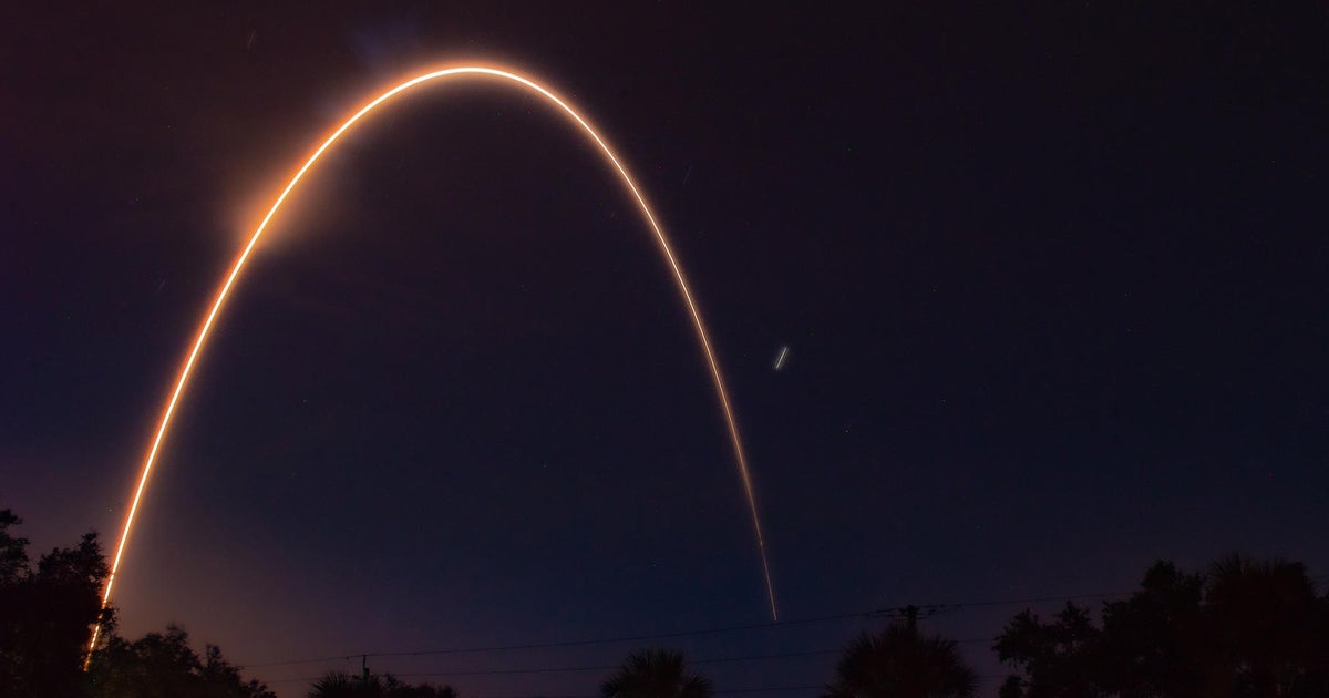 SpaceX, United Launch Alliance, fire off rockets from both coasts SpaceX, United Launch Alliance, fire off rockets from both coasts