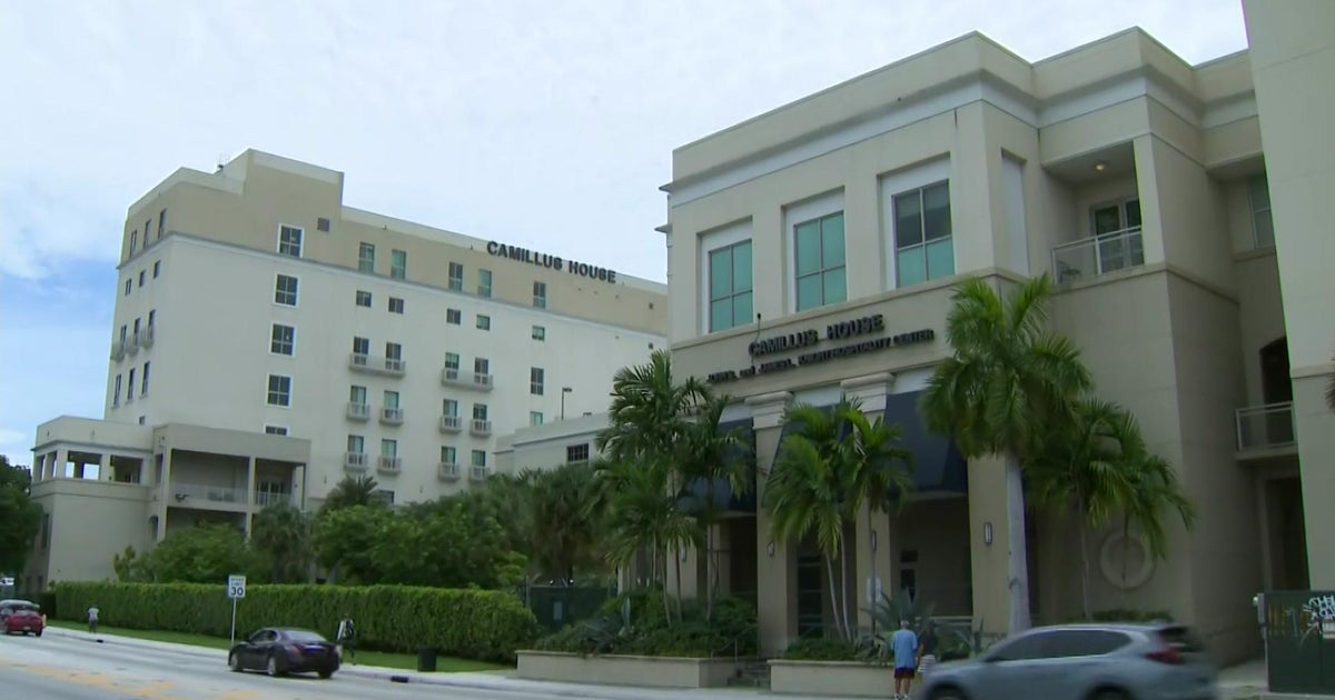 Ex-Camillus Residence worker accused of stealing from homeless, elderly veteran Ex-Camillus Residence worker accused of stealing from homeless, elderly veteran