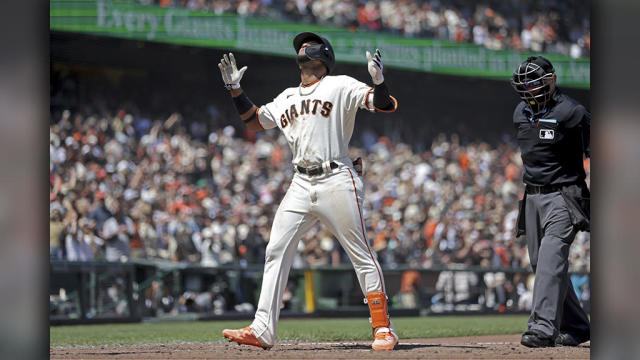 Diamondbacks - Giants Baseball 