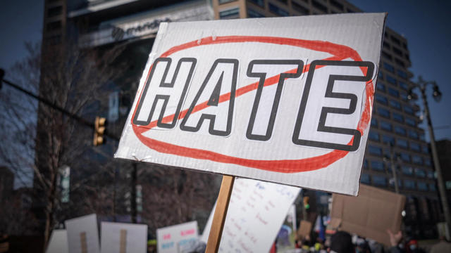 commentary-hate-sign-1920-2077716-640x360.jpg 