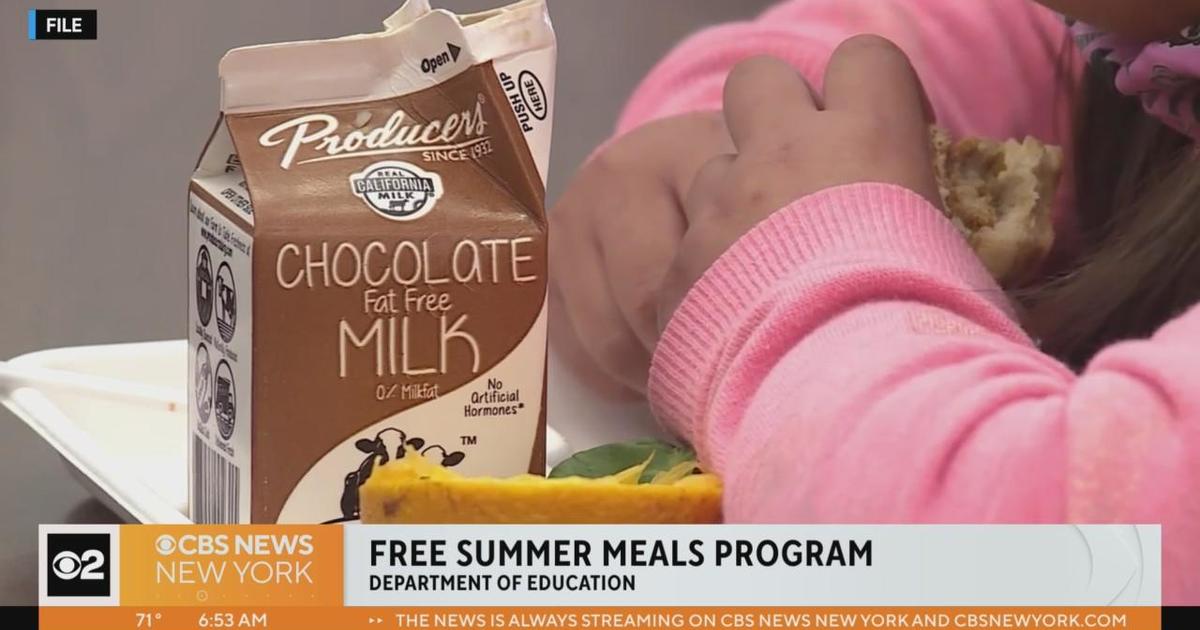 NYC DOE kicks off summer meals program CBS New York