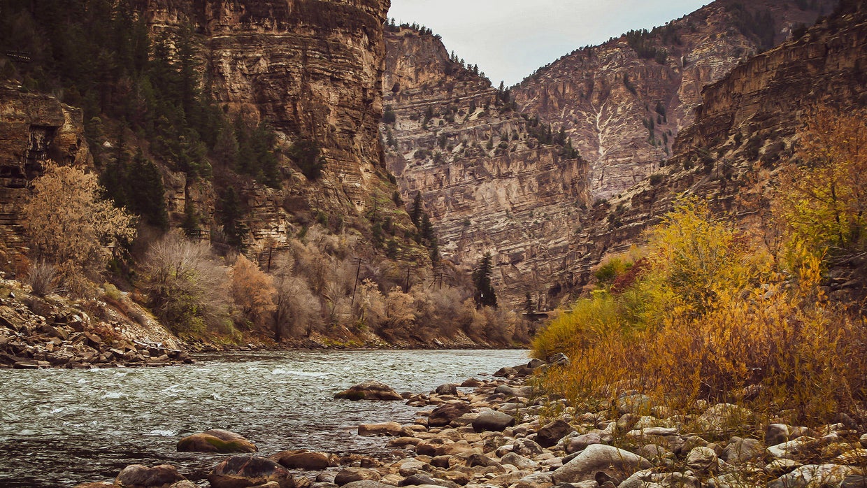 Rafter carried away on Colorado River in Glenwood Canyon after