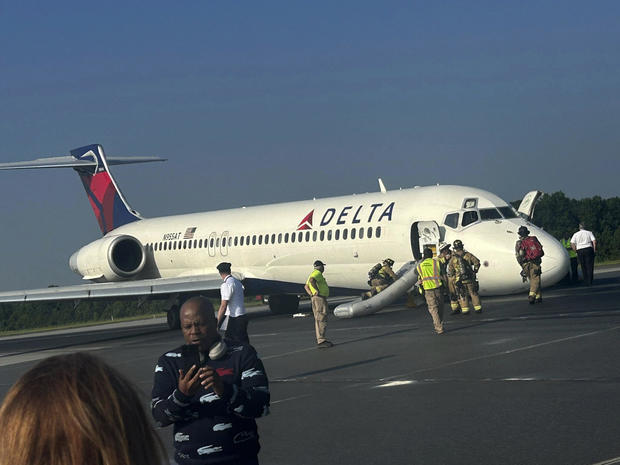 Delta Flight Rough Landing 