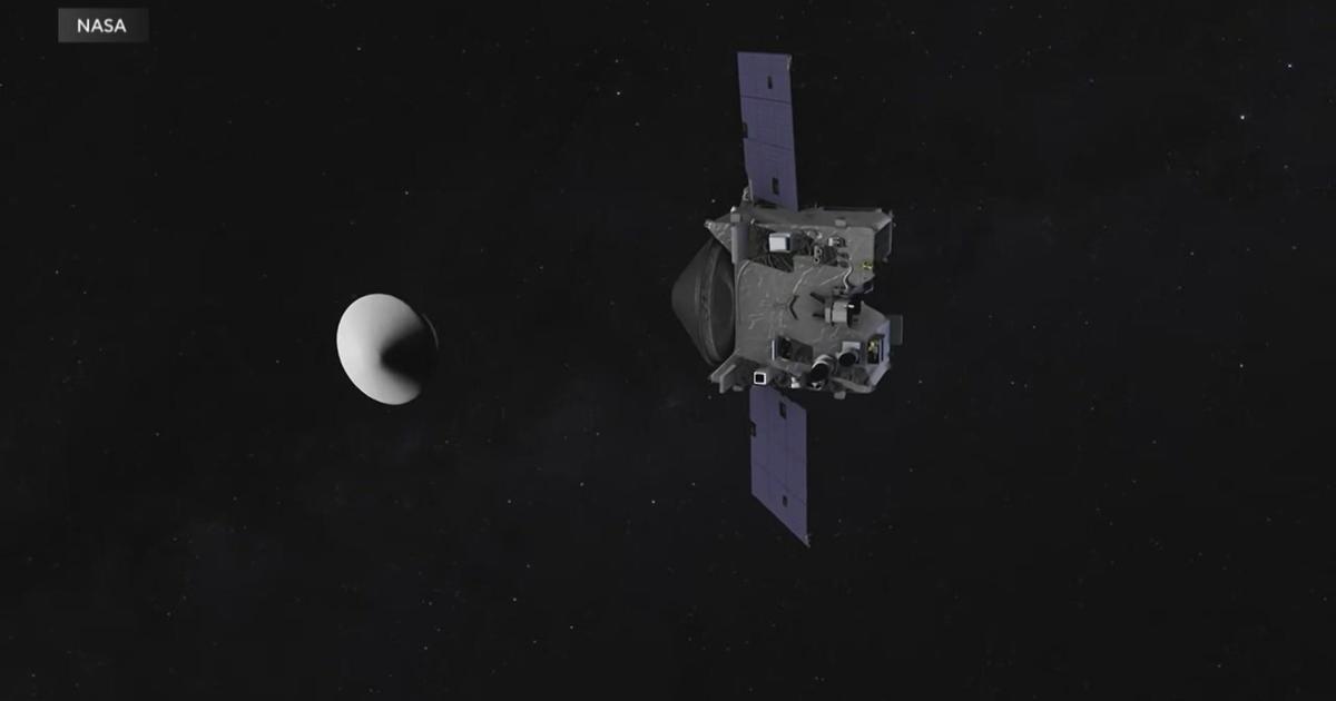 Lockheed Martin scientists train for return of spacecraft