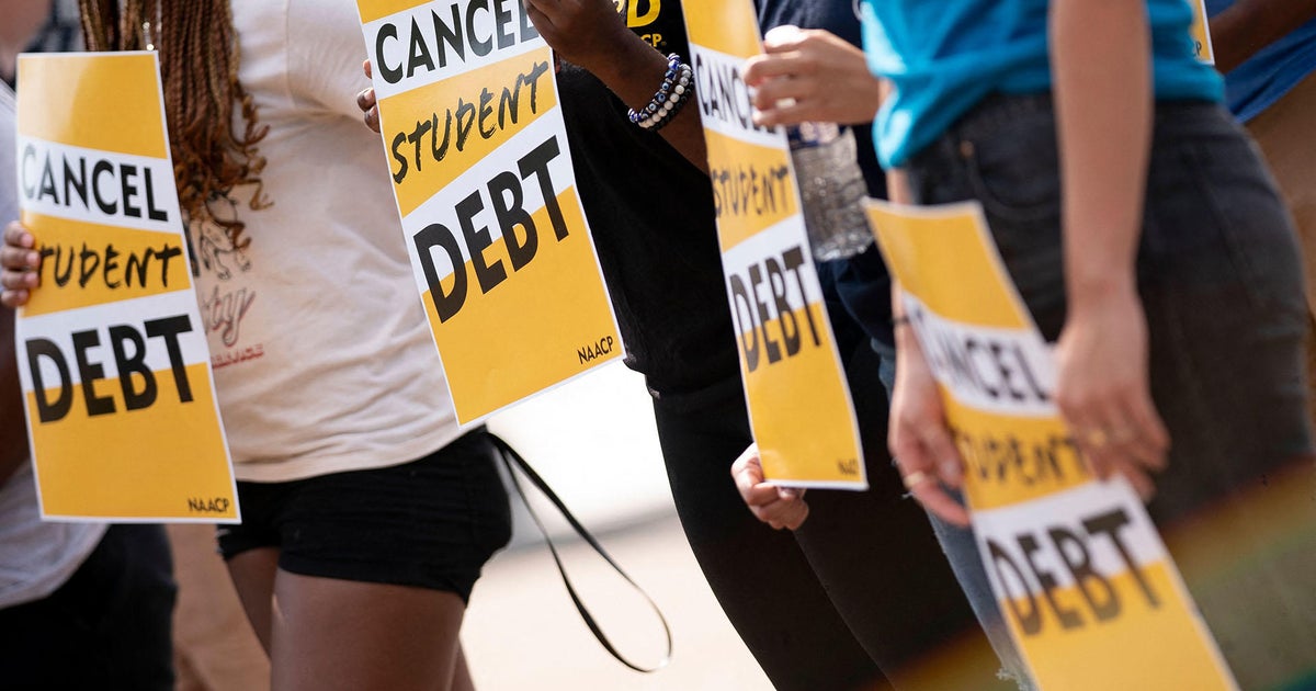 Pittsburghers react to Supreme Court's ruling against student loan forgiveness - Vimarsana News