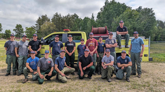 firefighters-to-canada-credit-mn-dnr-1.jpg 