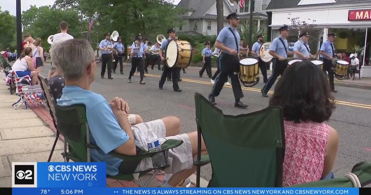 Masses flock to beloved Ridgewood, N.J. July 4th parade CBS New York