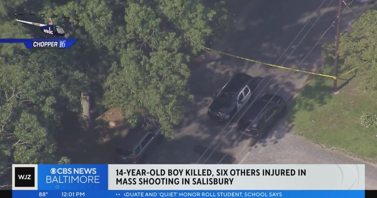 Teen killed, 6 injured in mass shooting at Salisbury block party - CBS ...