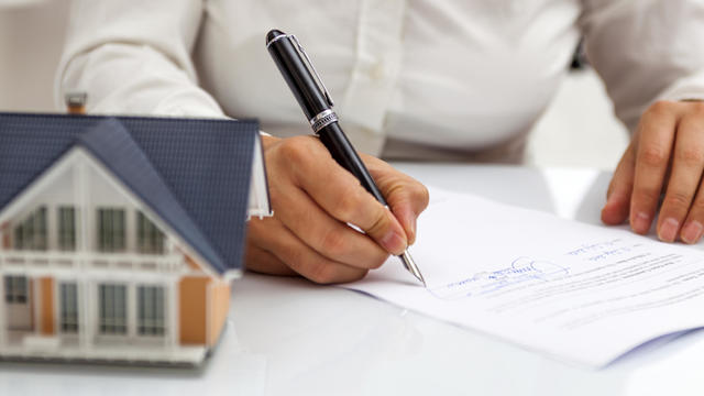 Applying for a mortgage? Make these 3 smart moves first