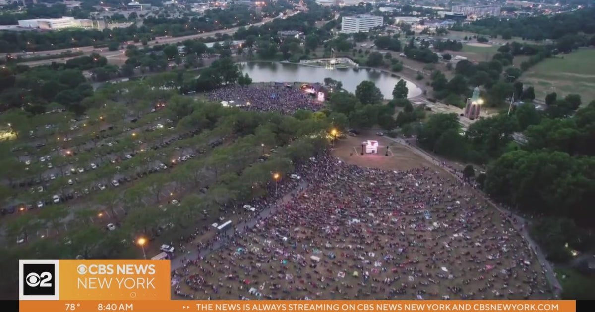 boyz-ii-men-concert-at-eisenhower-park-sets-attendance-record-cbs-new