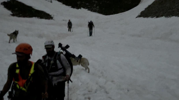 deep-snow-rescues-west-elk-mountain-rescue-copy.jpg 