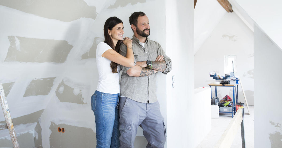 HELOCs vs. home equity loans: 3 questions to ask yourself