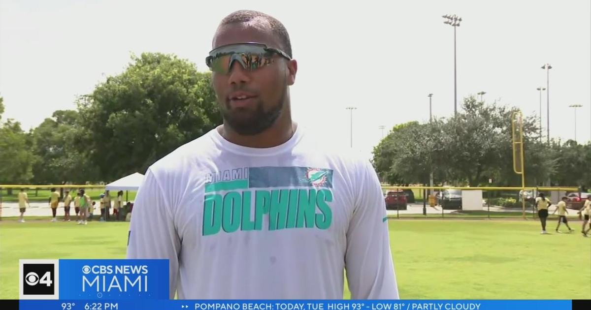 Miami Dolphins partner with YMCA to give kids unforgettable summer