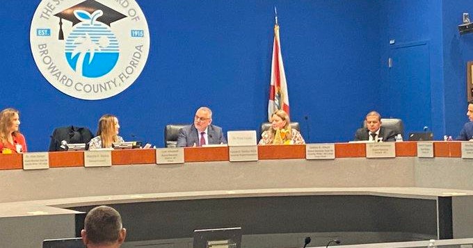 Broward Community Educational facilities, teachers’ union arrive at tentative agreement that calls for pay back increase Broward Community Educational facilities, teachers’ union arrive at tentative agreement that calls for pay back increase