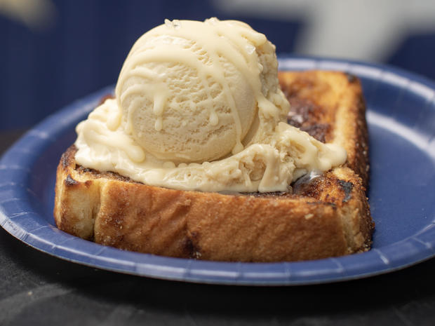 irish-butter-ice-cream-over-brown-sugar-cinnamon-toast.jpg 