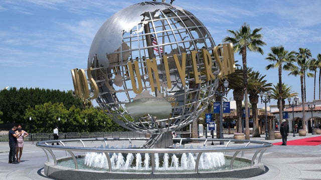 US-HEALTH-VIRUS-LEISURE-UNIVERSAL 