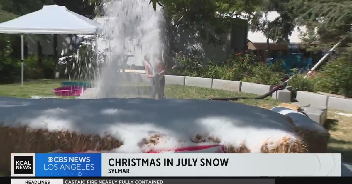 Sylmar snow for Christmas in July - CBS Los Angeles