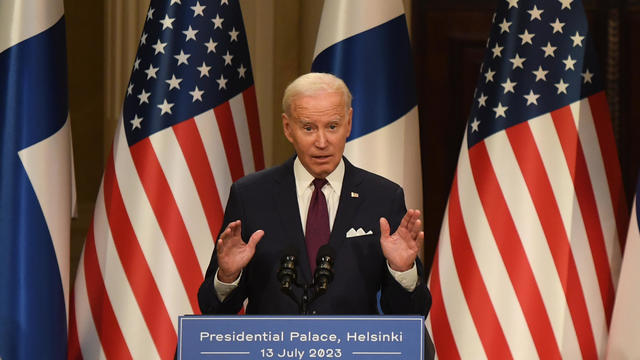 Biden wraps European trip, declares Putin's "already lost" in Ukraine