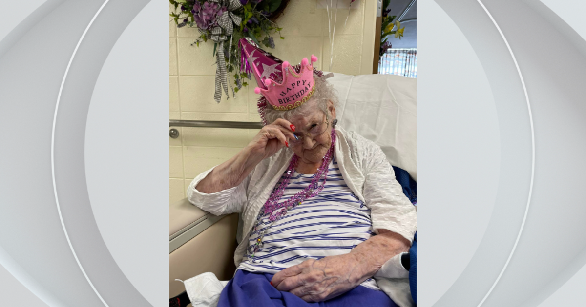 West Virginia woman receives more than 1,700 cards for 105th birthday