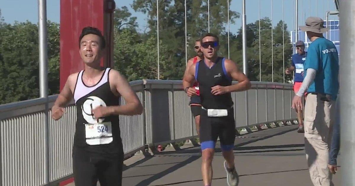 Sacramentans find ways to beat the heat amid triple-digit temperatures Saturday